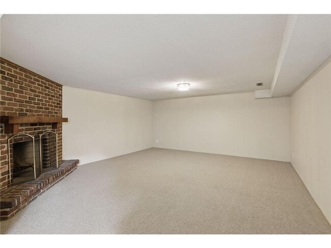 Building Photo - 7207 Heatherton Cir