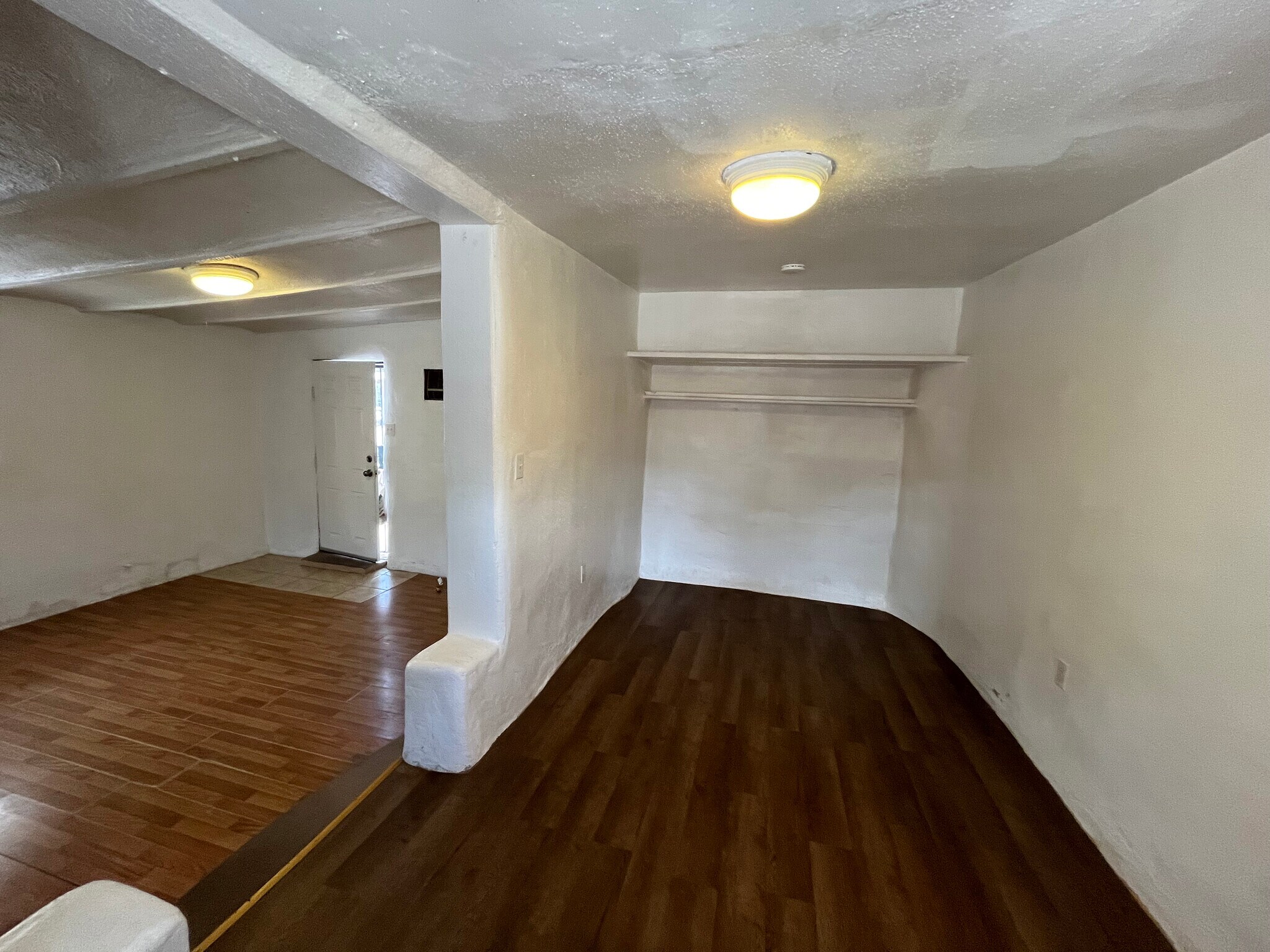 Building Photo - 1203 Barelas St SW