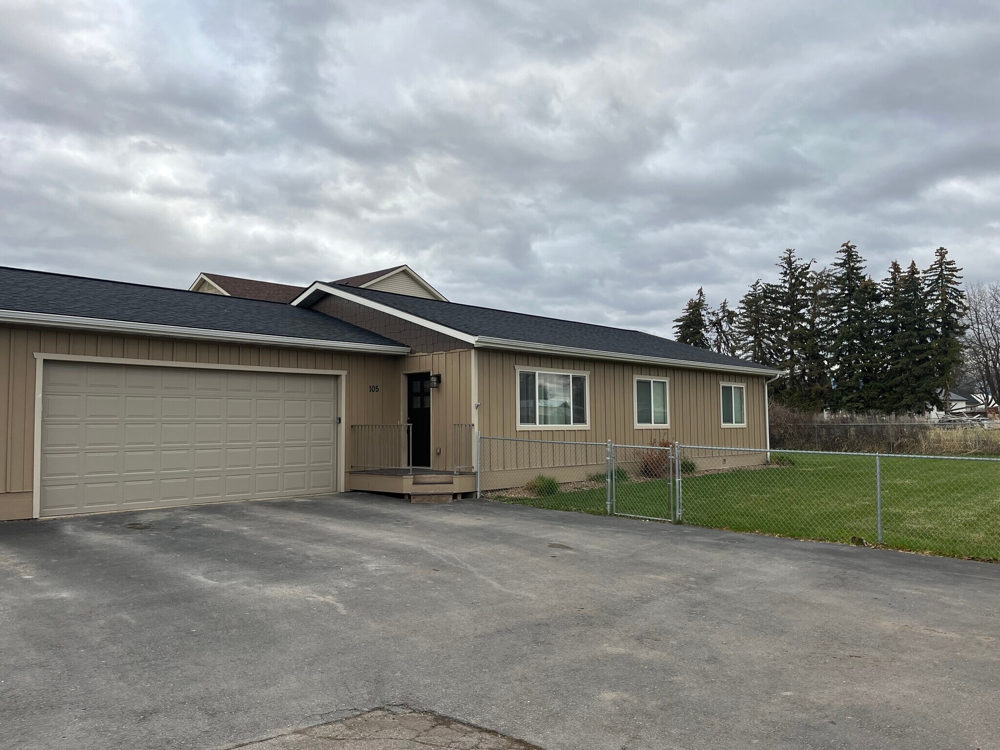 Building Photo - 101 Kynzie Ln