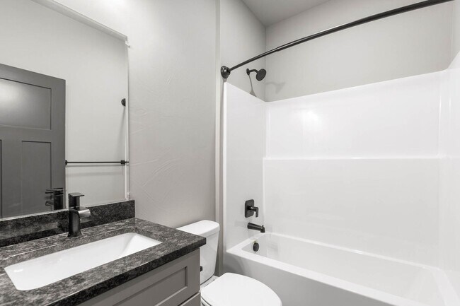 Building Photo - 204 Fletching Way
