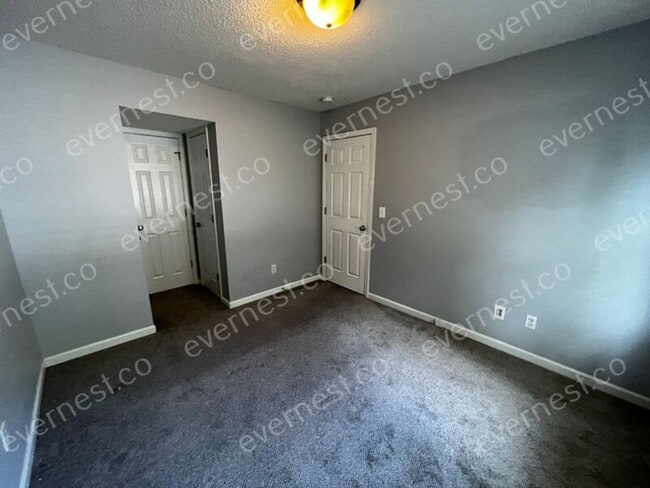 Building Photo - 5212 Falling Creek Ln