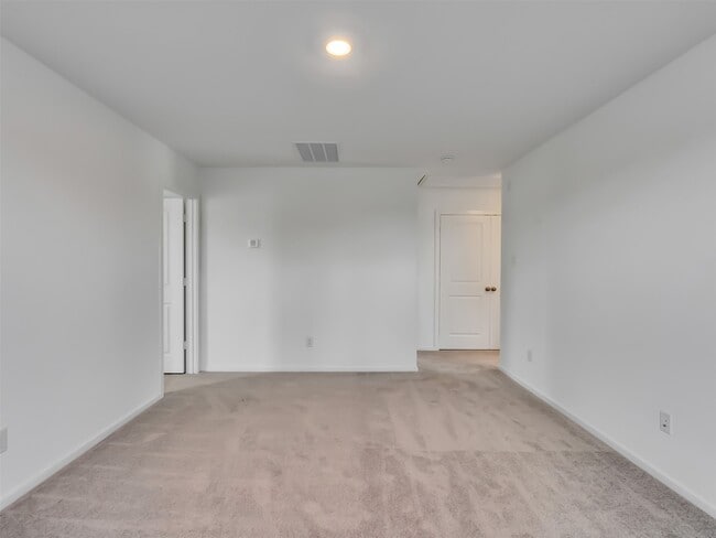 Building Photo - 31404 Pratola Serra Cir