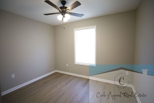 Building Photo - Beautiful new construction 3 bed / 2 bath home - Lake City