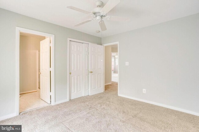 Building Photo - 26161 Rachel Hill Dr
