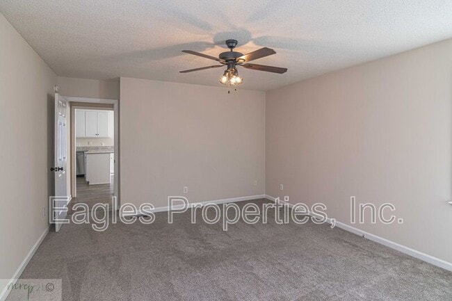 Building Photo - 503 True Vine Rd