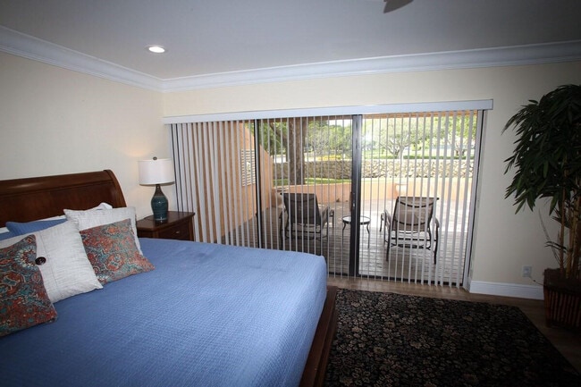 Building Photo - 67 Balfour Rd E