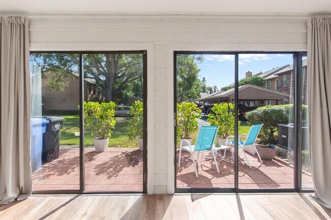 Building Photo - 5322 Bradbury Ct