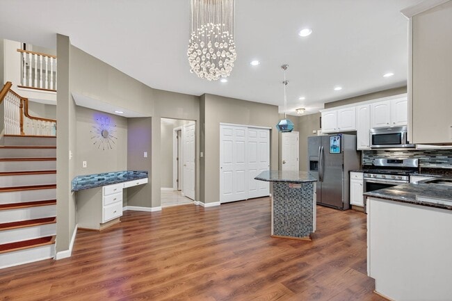 Building Photo - Stunning 4,166 Sq. Ft. Home in Westridge Oaks – Upgraded Throughout!