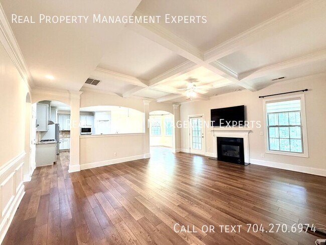 Building Photo - 9416 Scorpio Ln