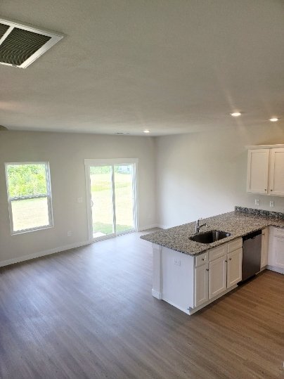 Building Photo - 1016 Peaceful Fawn Dr