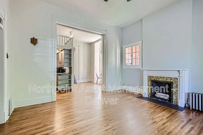 Building Photo - Newly Renovated Single Family Home | 1 BR/1BA | Fireplace!