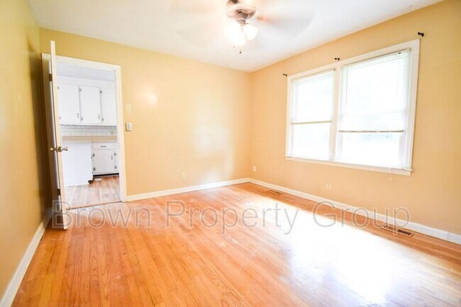 Building Photo - 7517 Kisco Dr