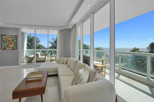 Building Photo - 4201 Collins Ave