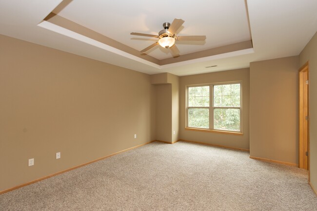 Master Bedroom - 2nd Floor - 1894 N Dubuque Rd