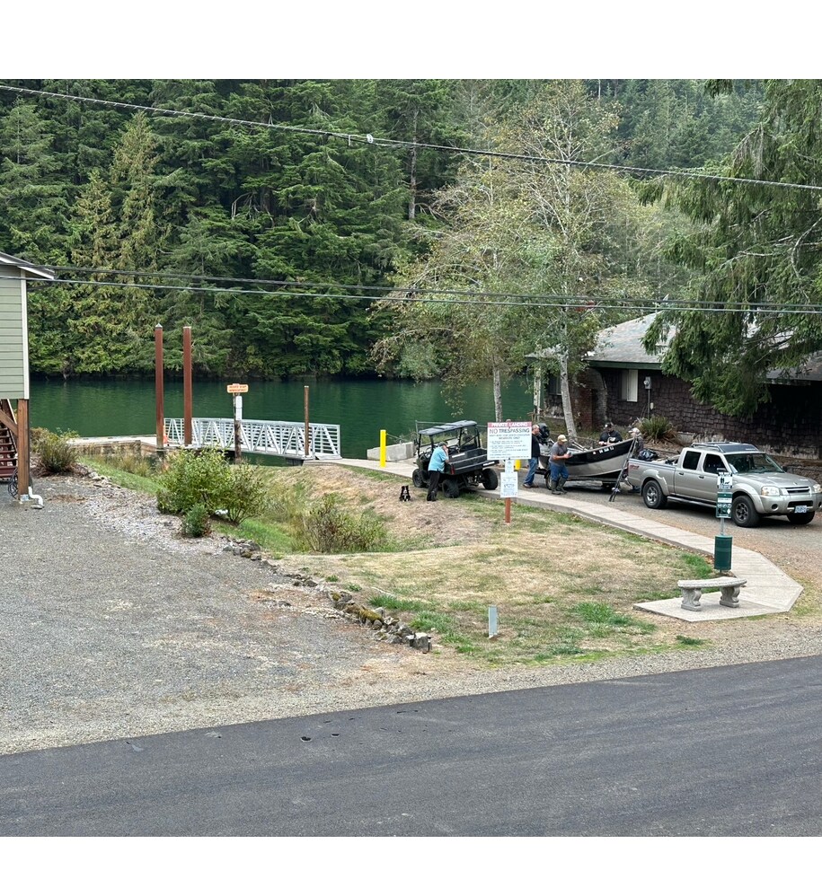 Building Photo - 1977 S Windy Bend Dr