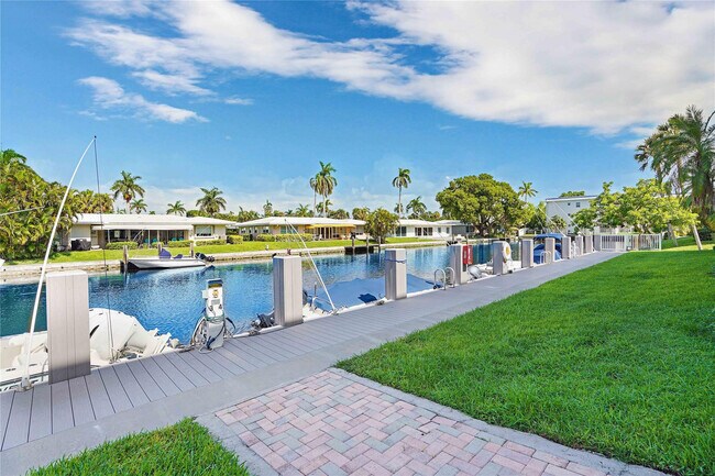 Building Photo - 1461 S Ocean Blvd