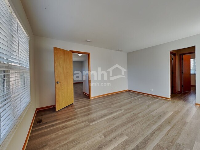 Building Photo - 1204 Stonecrop Ln
