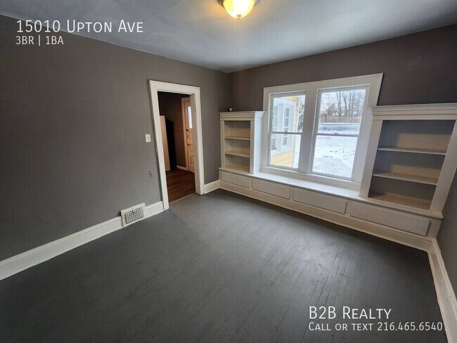 Building Photo - 15010 Upton Ave