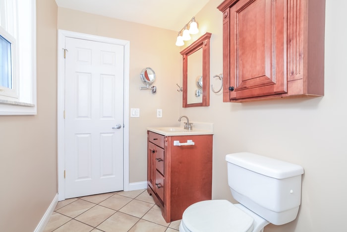 Building Photo - 6370 Sherman Terrace Rd