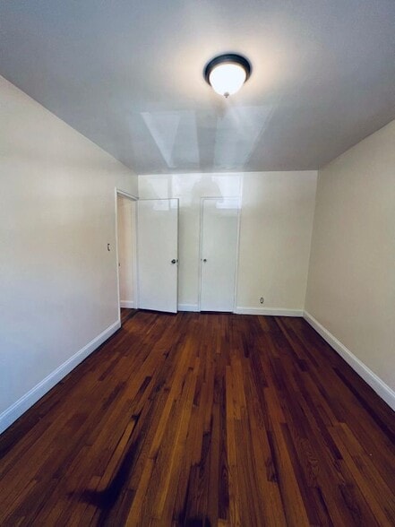 Building Photo - 2165 Bogart Ave
