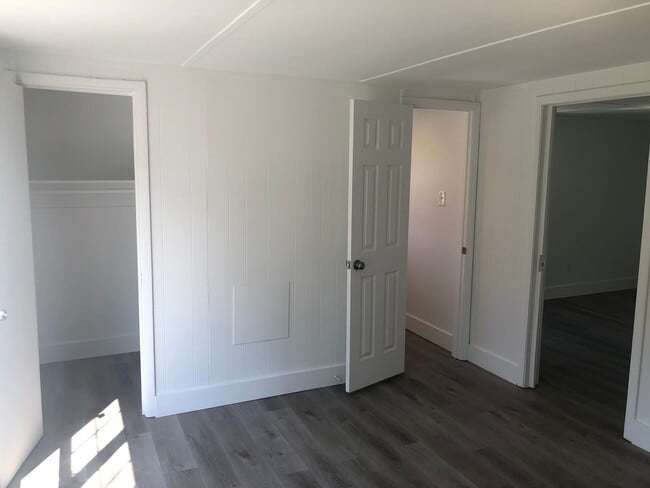 Building Photo - Newly remodeled home is located in Lancast...