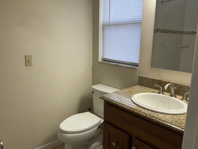 Building Photo - Winter Haven 3BR Home with Fenced Yard & Bonus Room