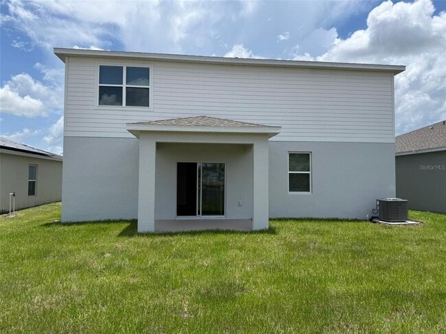 Building Photo - 3565 Dahlia Dr