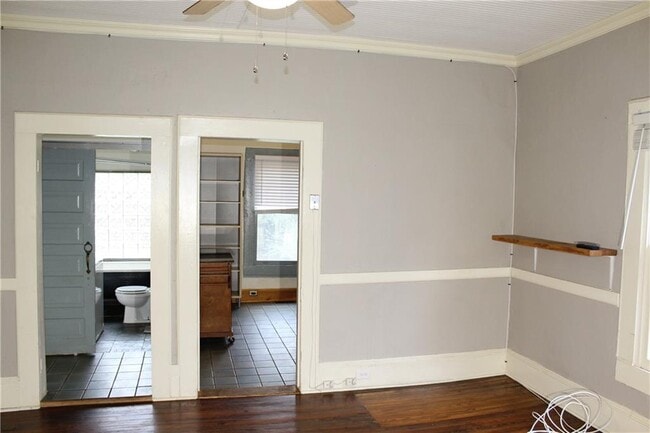 Building Photo - 1075 Manigault St SE