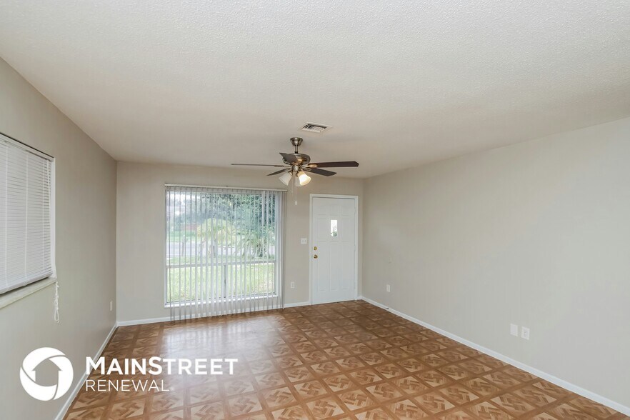 Building Photo - 794 Bianca Dr NE