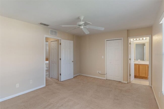 Building Photo - 2717 Bushman Dr