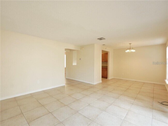 Building Photo - 3943 Dijon Dr