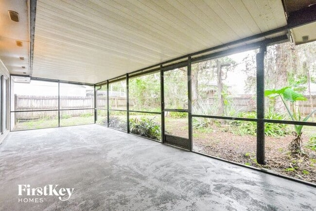Building Photo - 848 Benchwood Ct