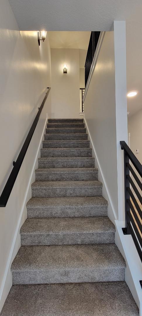 Building Photo - 12307 Eovaldi Ave