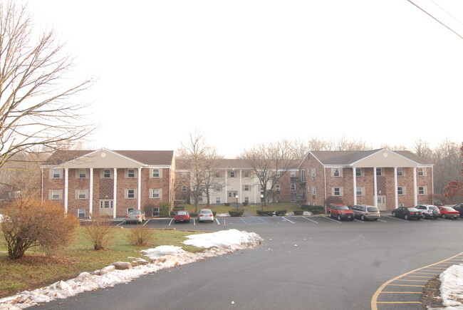 Primary Photo - Greenhouse Apartments