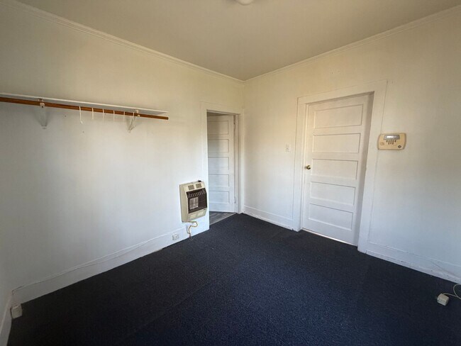 Building Photo - FOR RENT IN LAFAYETTE!