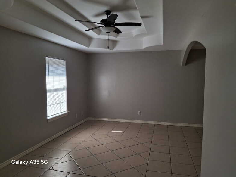 Building Photo - 3607 W Faith Hill St
