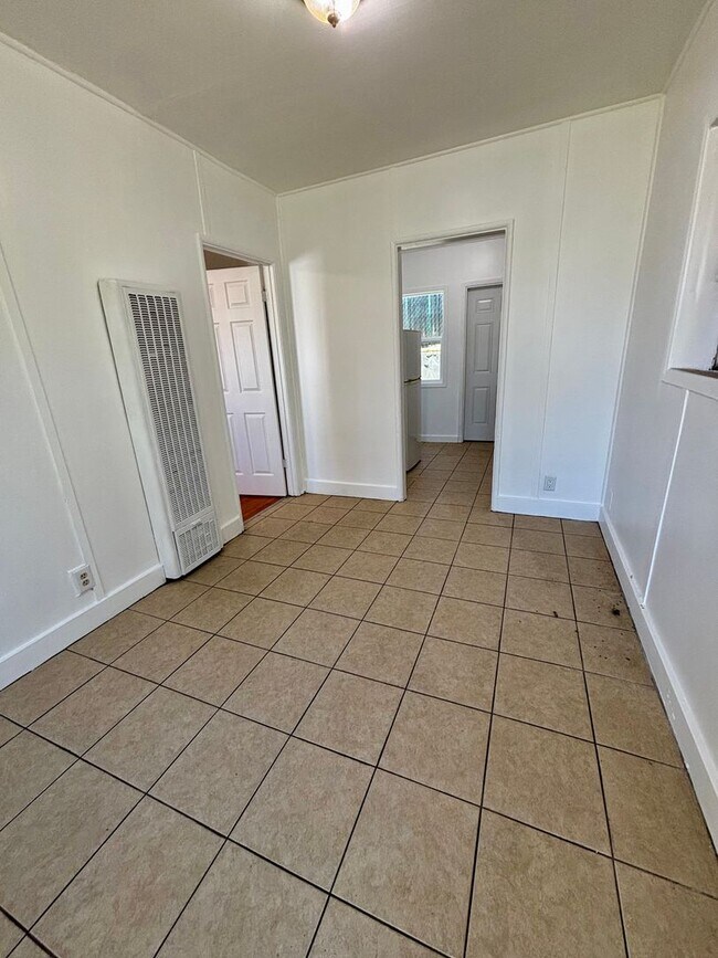 Building Photo - 7529 Foothill Blvd