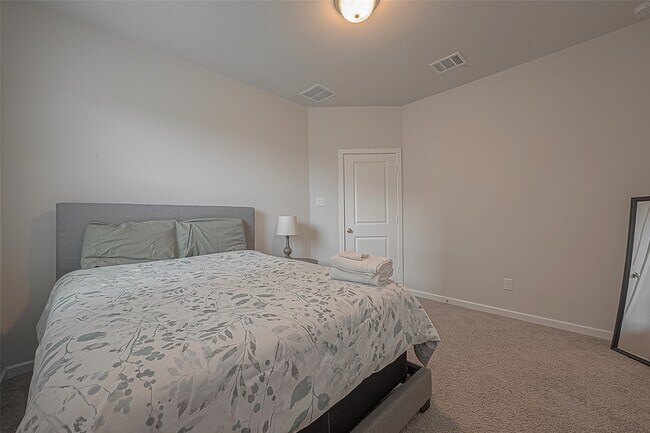 Building Photo - 7819 Wyndham Hbr Ct