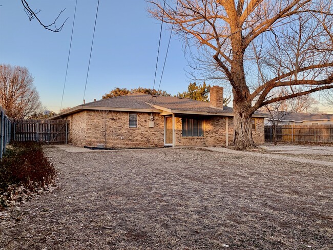 Building Photo - 4819 14th St