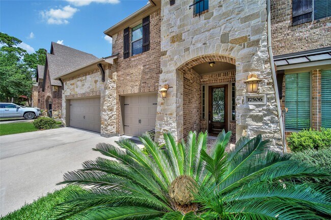 Building Photo - 17506 Mineral Bluff Ln