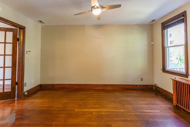 Building Photo - Light-Filled Two Bedroom Home in Hill East...