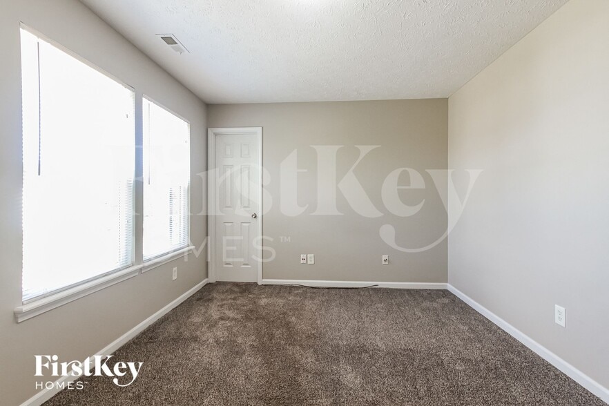 Building Photo - 11333 Fairweather Pl