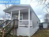 Building Photo - 61 Meadowlark Ln
