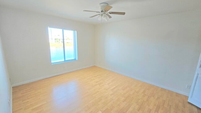 Building Photo - 1001 Green Pine Blvd