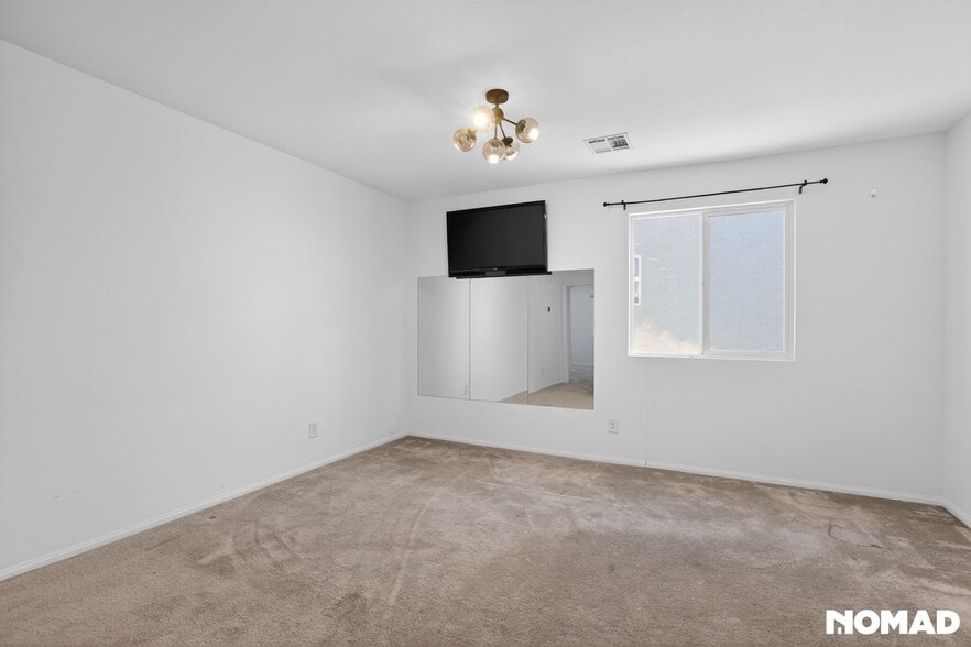 Building Photo - 4611 Chirping St