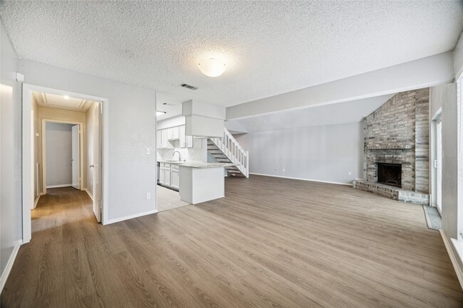 Building Photo - 13838 Beech Hollow Ln