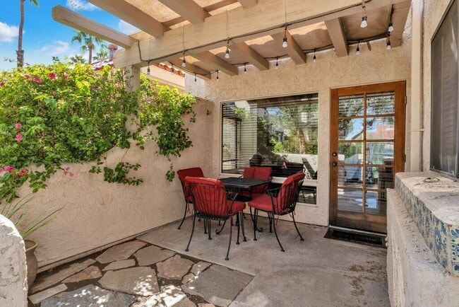 Building Photo - 45394 Lupine Ln