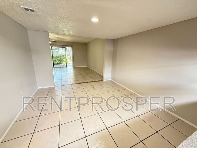 Building Photo - 4307 S Semoran Blvd