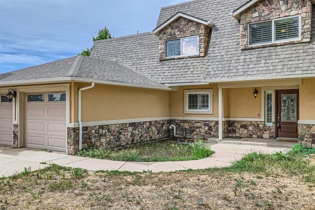 Building Photo - 18230 Appaloosa Rd