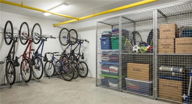 Building Photo - 50 Brighton 1st Rd